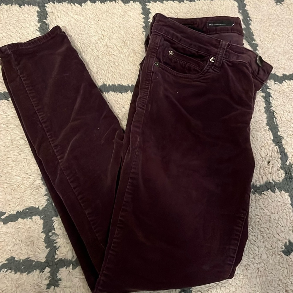 KUT from the Kloth Mia Toothpick Skinny Plum Purple Corduroy size 4

A1